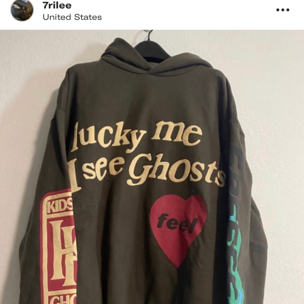 Ksg freee hoodie lucky me I see ghosts